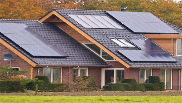 4 Tips to Help Residential Solar Installers Grow
